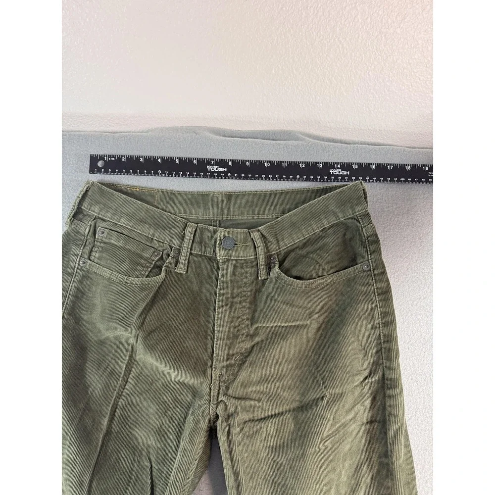 Levi's 514 Pants Mens 31x30 Green Regular Fit Corduroy Khakis Casual 5-Pocket